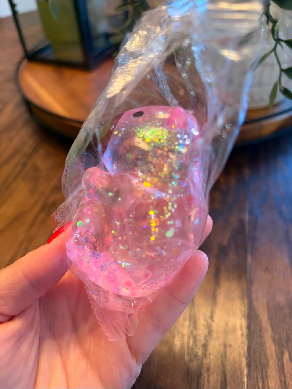 Pink Glitter Capybara Squishy - slow rising - unopened - Picture 2 of 3